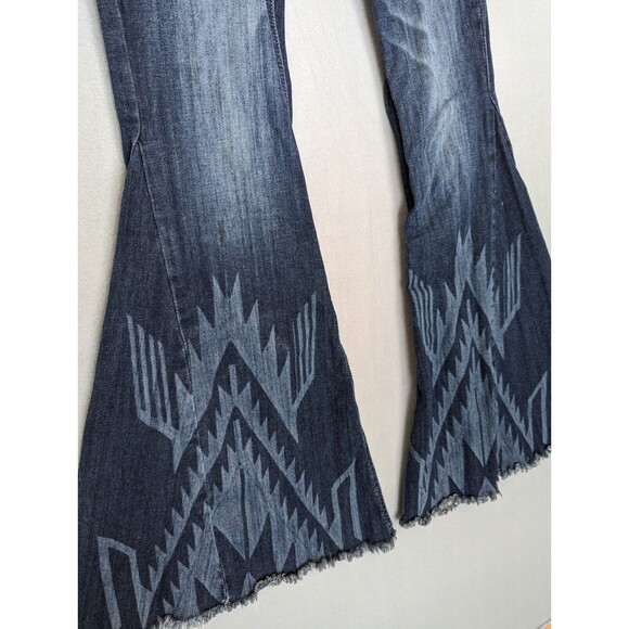 Ariat Flare Jeans Womens Size 28R Blue Chimayo High Rise Cowgirl Western Aztec - Picture 4 of 14
